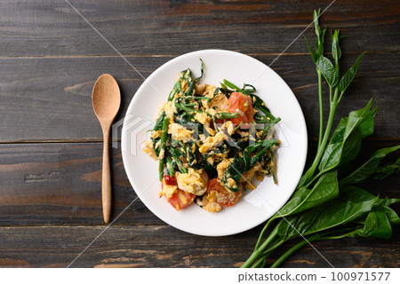 Northern Thai food, Stir fried gurmar leaf (Gymnema inodorum) with egg, Local food 100971577