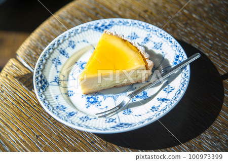 Cheese tart Cheese tart 100973399