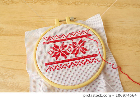 十字繡刺繡 十字繡刺繡 100974564