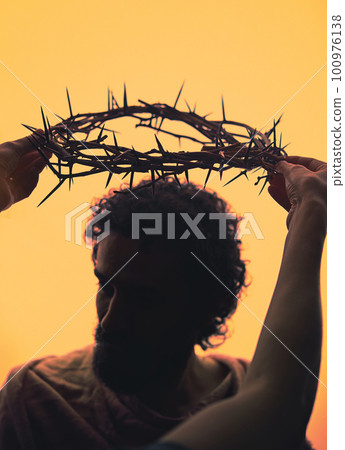 Jesus Christ with crown of thorns Jesus Christ with crown of thorns 100976138