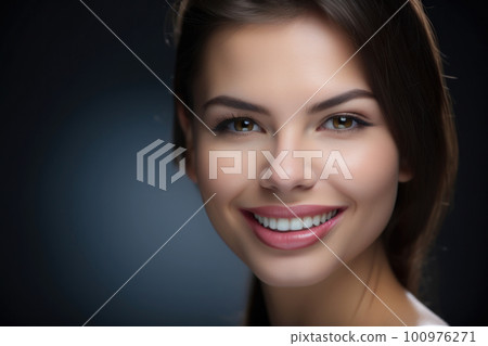 woman with beautiful white teeth 100976271