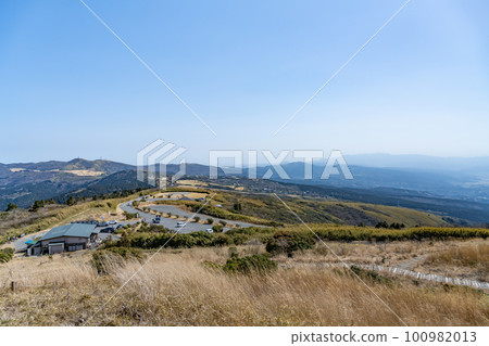 Lake Ashinoko Skyline The scenery seen from the Yamabushi Pass observatory 100982013