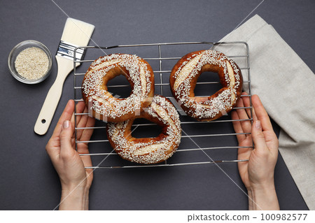 Concept of tasty food - bagel, top view Concept of tasty food - bagel, top view 100982577
