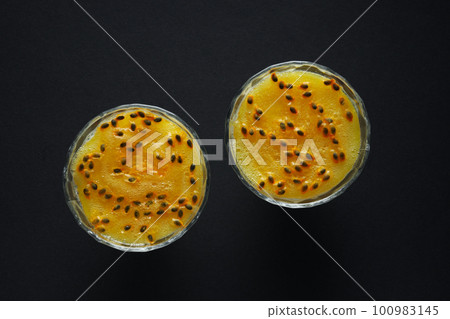 Concept of delicious food - Passion fruit mousse 100983145