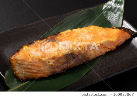 Grilled Coho Salmon with Saikyo Pickles 100983867