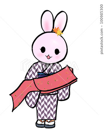 兔子和服店的店員為顧客提供推薦的和服 100985300