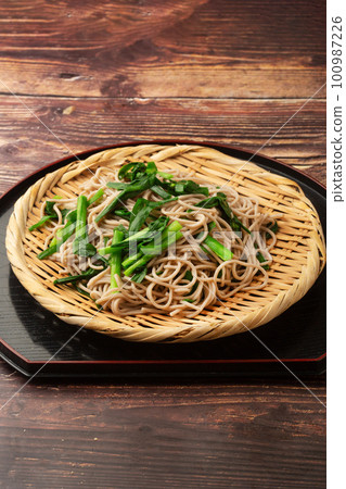 韭菜蕎麥麵 100987226