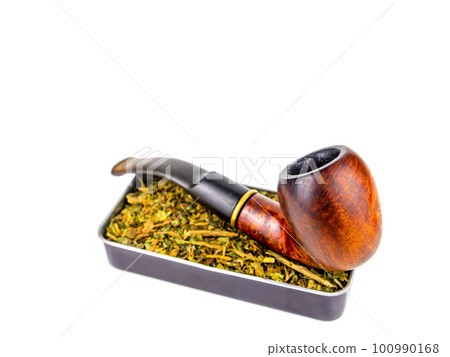 Tobacco pipe and snuff box on a white background. Tobacco pipe and snuff box on a white background. 100990168