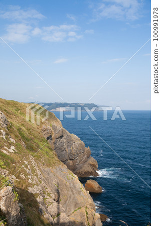 Cape santa catalina cliffs landscape, Spain 100991978