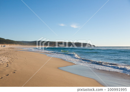 Galician beach landscape, Galicia, Spain. Do Rostro beach. 100991995