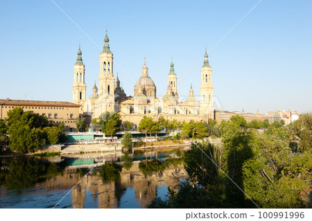 Saragossa city day view, Spain. Zaragoza cathedral. Saragossa city day view, Spain. Zaragoza cathedral. 100991996