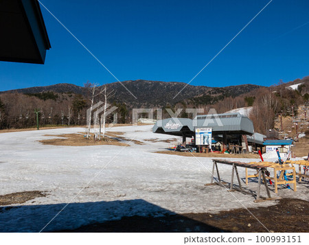 Spring ski area Spring ski area 100993151
