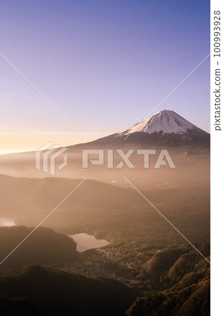 (山梨縣)大嶽山觀察/富士山被晨光染成的絕景 (山梨縣)大嶽山觀察/富士山被晨光染成的絕景 100993928