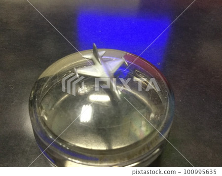 我的微型塑料模型收藏 這次是洛克希德馬丁公司的 F-16 Fighty 我的微型塑料模型收藏 這次是洛克希德馬丁公司的 F-16 Fighty 100995635