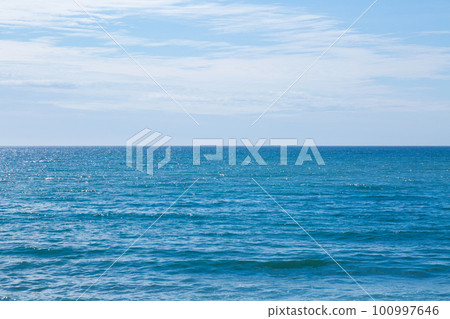 Blue sky, blue sea and white clouds Blue sky, blue sea and white clouds 100997646