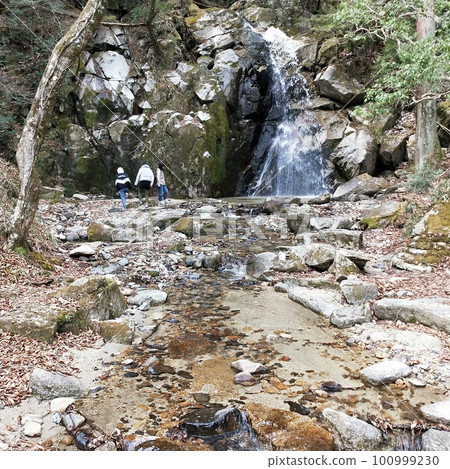 Juro Waterfall 35, Ena City, Gifu Prefecture 100999230