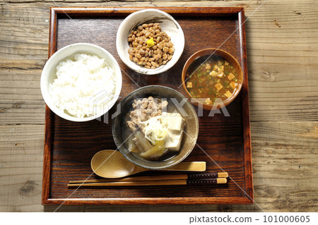 Tofu, onion, green onion, beef, hot meat tofu set meal 101000605