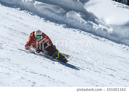 Yamagata Akakura Onsen ski slopes and snowboarders running fast 101001162