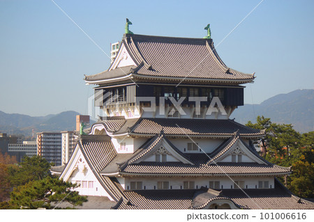 Close-up of Kokura Castle and blue sky Close-up of Kokura Castle and blue sky 101006616