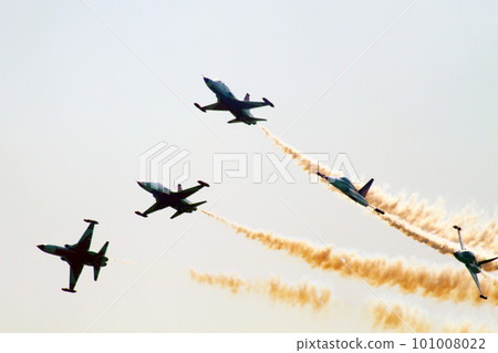 air fighters and the blue sky 101008022