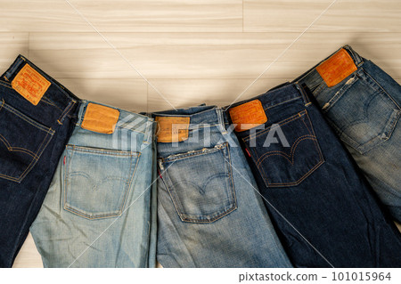 LEVI'S501XX VINTAGE 1937 1944 1955 1966 patch - Stock Photo