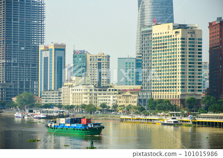 越南胡志明市摩天大樓的美麗風景 101015986