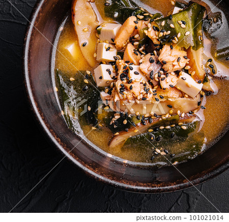 Traditional miso soup with wakame seaweeds 101021014