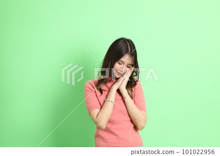 Cute Asian Woman Cute Asian Woman 101022956