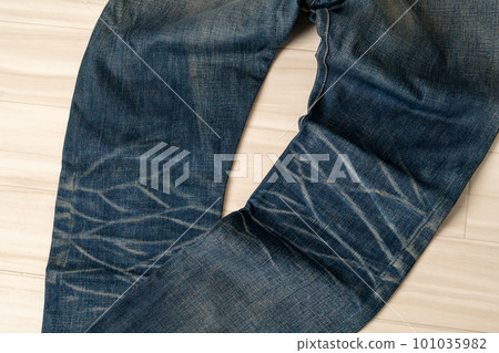 LEVI'S S501XX VINTAGE 1944 再版膝背蜂箱 LEVI'S S501XX VINTAGE 1944 再版膝背蜂箱 101035982