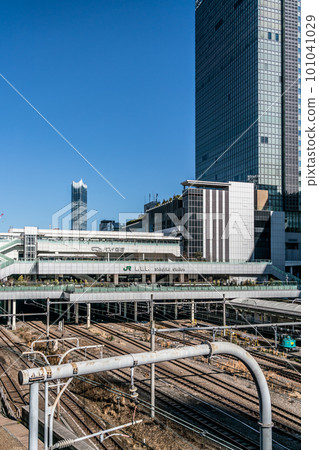 [Tokyo] Shinjuku Station, a terminal station in a big city 101041029