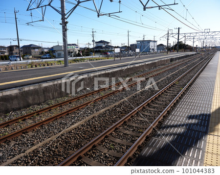 本能站下車 101044383