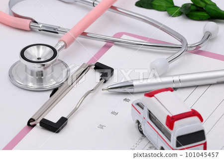 Medical image (consent form and ambulance) 101045457