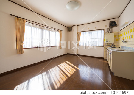 Western-style room in second-hand property Western-style room in second-hand property 101046973