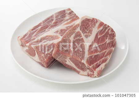 豬肩里脊肉 101047305