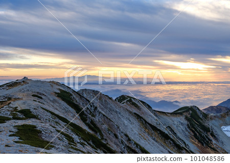 秋季立山山脈 101048586