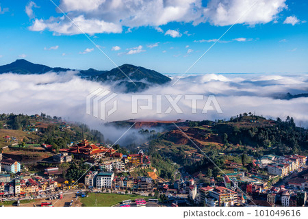 The beauty of Sapa Town in Vietnam The beauty of Sapa Town in Vietnam 101049616