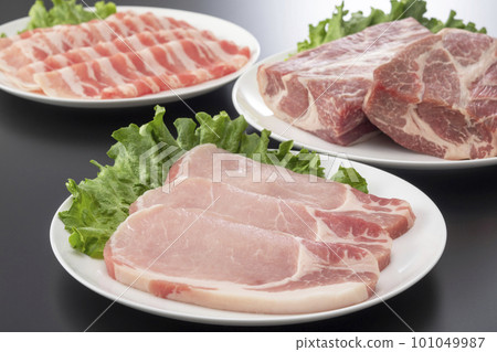 Pork gathering 101049987