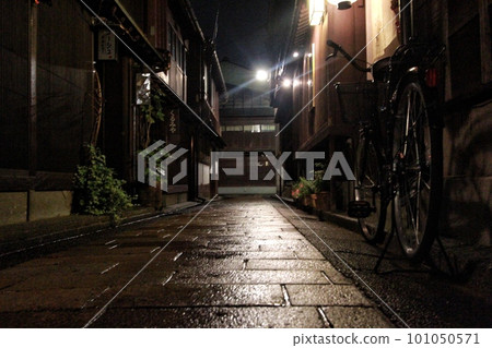 Higashi Chaya District where it rains Higashi Chaya District where it rains 101050571
