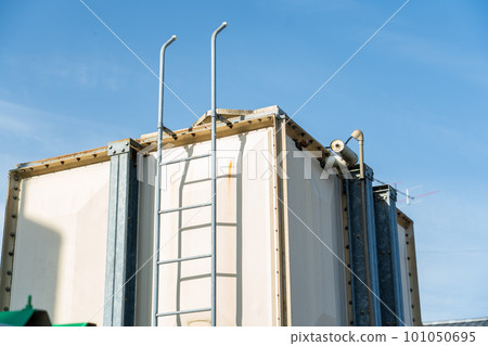 Receiving tank of rental property Receiving tank of rental property 101050695