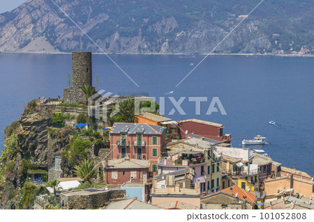 Vernazza village and ocean blue sea, Cinque Terre, Italy 101052808