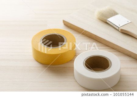 Yellow and white masking tape 101055144