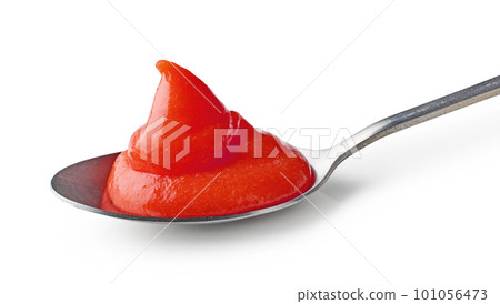 vegetable puree in spoon vegetable puree in spoon 101056473