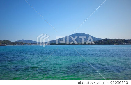 Spring sea (Itoshima City, Mt. Kaya) 101056530