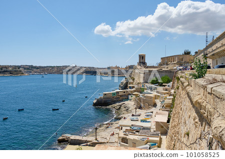 Saint Elmo beach - Valletta 101058525
