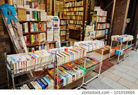 Jimbocho used book wagon sale Jimbocho used book wagon sale 101058666