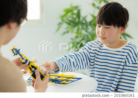 Kids programming class Kids programming class 101060161
