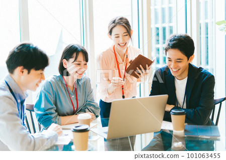 Business scenes (conferences, meetings) Business scenes (conferences, meetings) 101063455