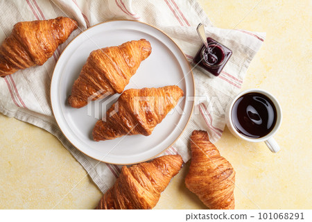 Croissant  101068291