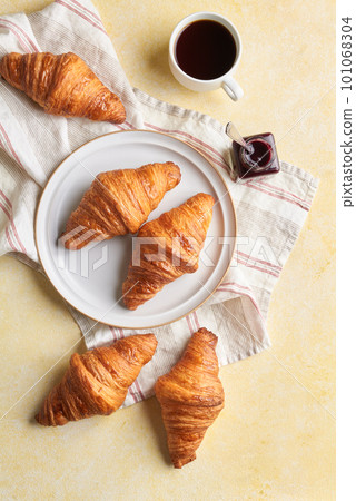 新月形麵包 101068304