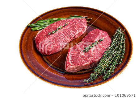 Raw Shoulder Top Blade cut, or Australia wagyu oyster blade beef steak. Isolated on white background 101069571
